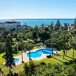 Pool View In Casa Sevilla - Puerto Banus Apartament *