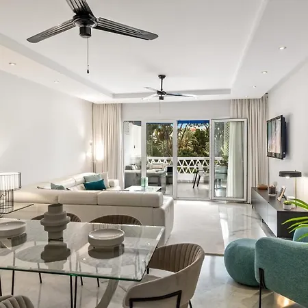 Pool View In Casa Sevilla - Puerto Banus Appartement Marbellac