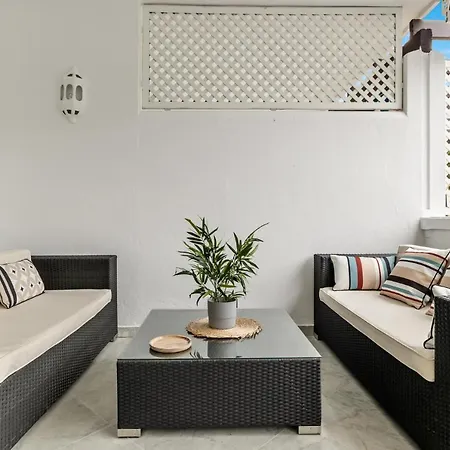 Pool View In Casa Sevilla - Puerto Banus * Marbella