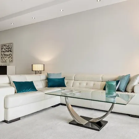 Apartment Pool View In Casa Sevilla - Puerto Banus