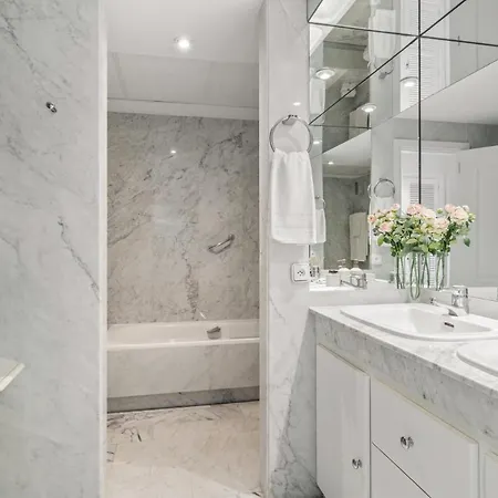 Pool View In Casa Sevilla - Puerto Banus شقة