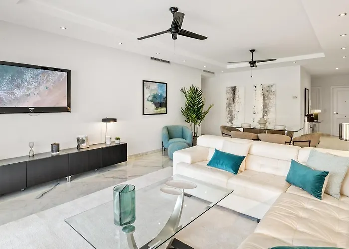 Pool View In Casa Sevilla - Puerto Banus Appartement *